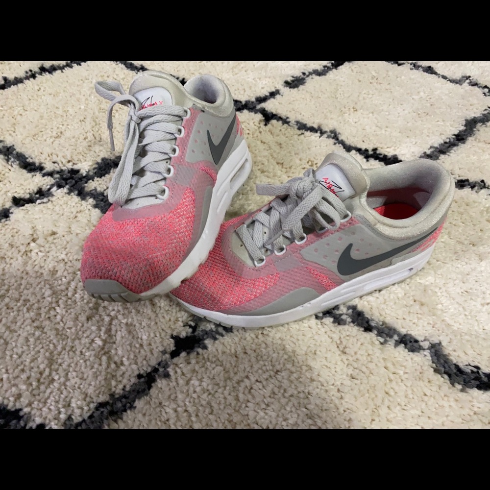 Nike shoes